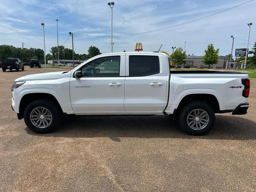 2025 Chevrolet Colorado LT
