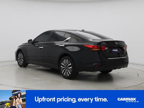 2023 Nissan Altima SV
