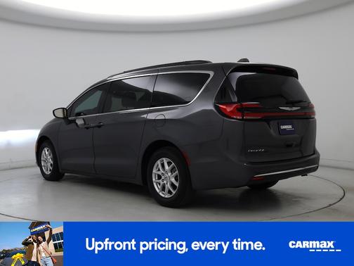 Gray 2022 Chrysler Pacifica Touring L