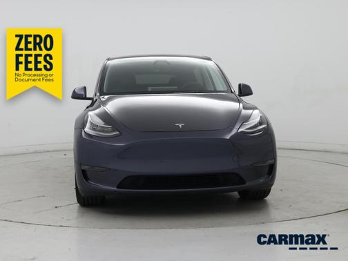 Gray 2023 Tesla Model Y Long Range