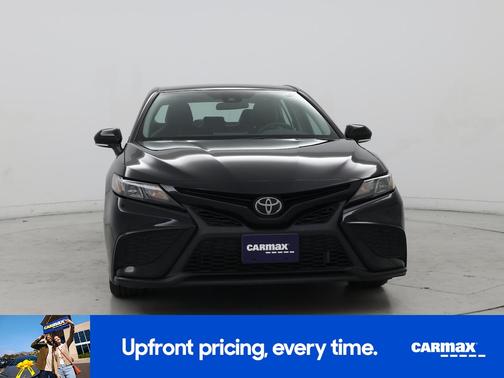 Black 2024 Toyota Camry SE