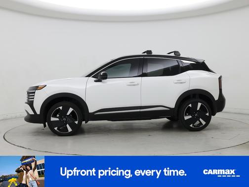 White 2026 Nissan Kicks SR