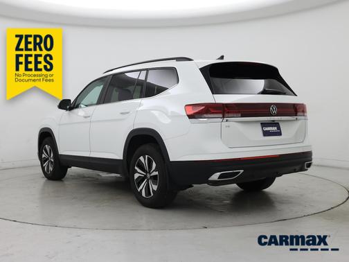 White 2024 Volkswagen Atlas SE