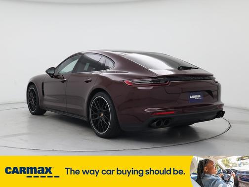 2018 Porsche Panamera 4