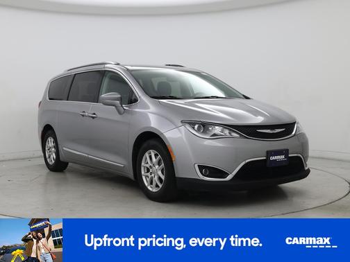 Silver 2020 Chrysler Pacifica Touring L