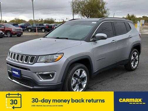 Photo 3 of 24 of 2019 Jeep Compass Limited