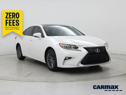 White 2018 Lexus ES 350