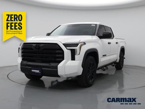 White 2023 Toyota Tundra SR5