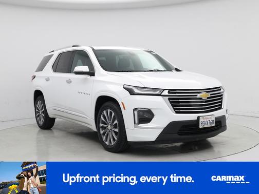 White 2023 Chevrolet Traverse Premier