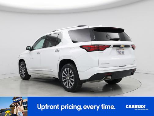 White 2023 Chevrolet Traverse Premier