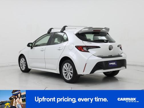 2025 Toyota Corolla Hatchback SE