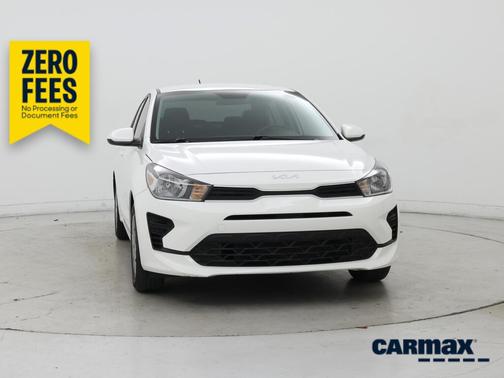 White 2023 Kia Rio LX