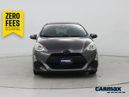 Gray 2016 Toyota Prius c Three