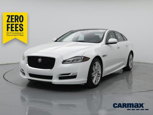 White 2019 Jaguar XJ R-Sport
