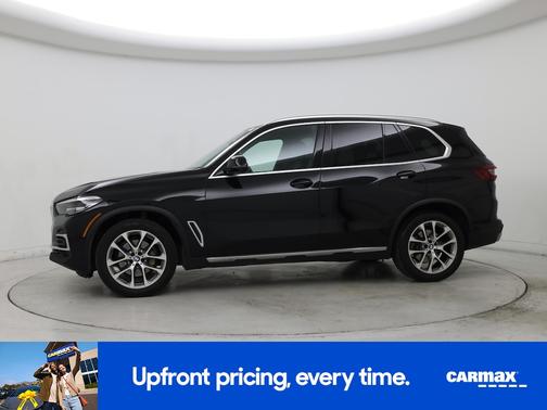 Black 2022 BMW X5 xDrive40i