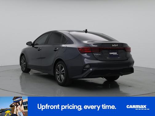 Gray 2024 Kia Forte LXS