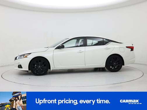 2022 Nissan Altima SR