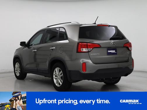 Gray 2015 Kia Sorento LX