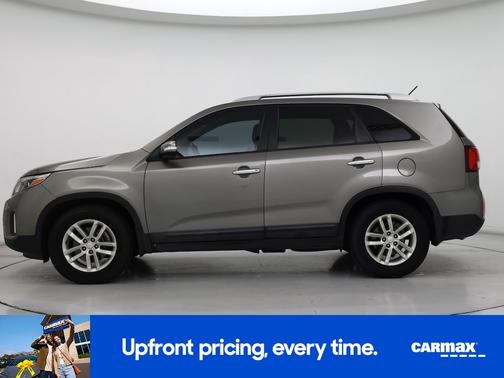 Gray 2015 Kia Sorento LX