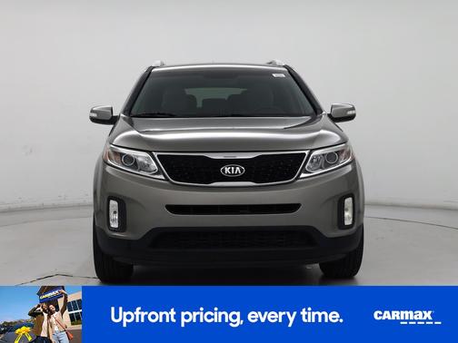 Gray 2015 Kia Sorento LX