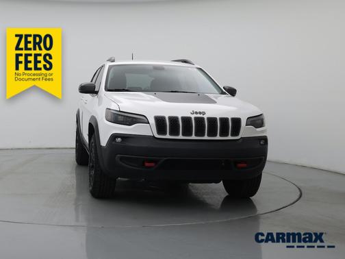 White 2019 Jeep Cherokee Trailhawk