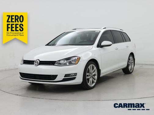 White 2017 Volkswagen Golf SEL