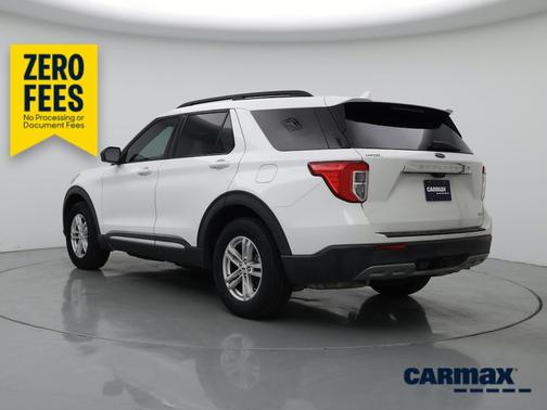 White 2020 Ford Explorer XLT