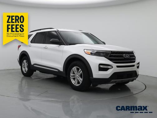 White 2020 Ford Explorer XLT