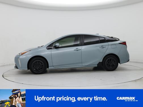 2019 Toyota Prius XLE