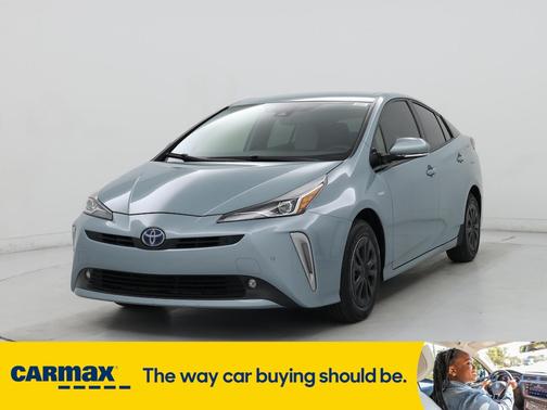 2019 Toyota Prius XLE