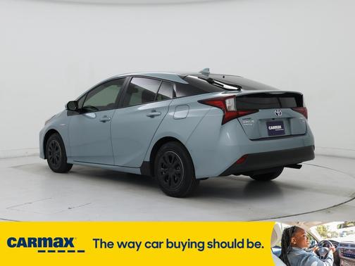 2019 Toyota Prius XLE