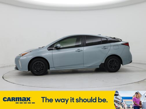 2019 Toyota Prius XLE