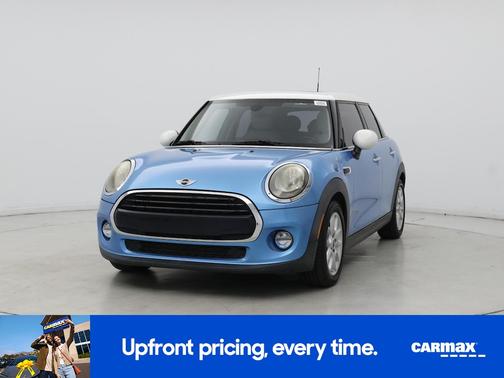 2017 MINI Hardtop Cooper