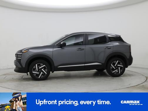 Gray 2026 Nissan Kicks SV