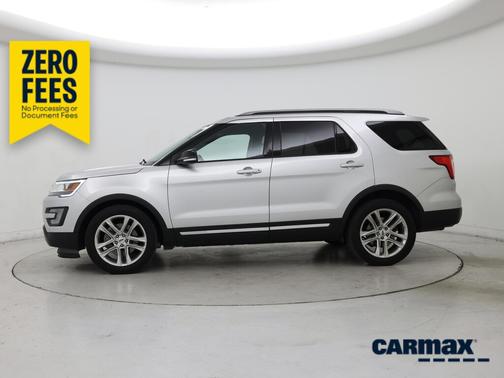 Silver 2017 Ford Explorer XLT
