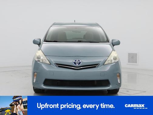 2014 Toyota Prius v Two