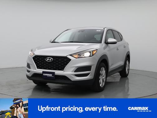 Gray 2019 Hyundai TUCSON SE