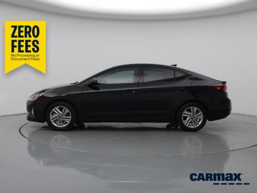 Black 2020 Hyundai ELANTRA SEL