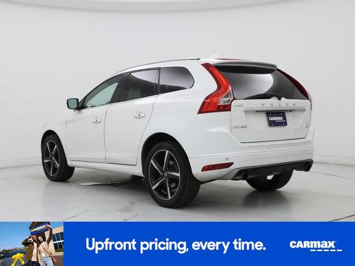 2016 Volvo XC60 T6 R-Design
