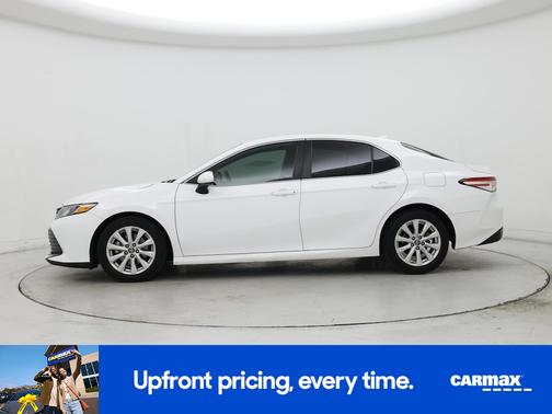 White 2019 Toyota Camry LE