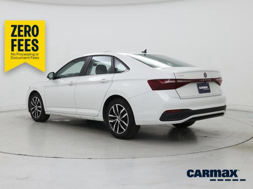 White 2025 Volkswagen Jetta SE