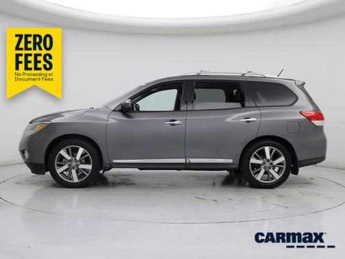 Gray 2015 Nissan Pathfinder Platinum