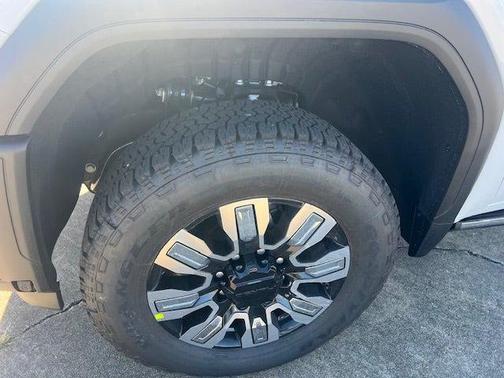 2026 GMC Sierra 2500 Denali