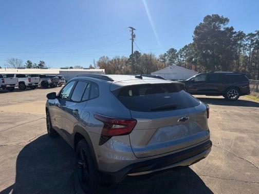 2026 Chevrolet Trax FWD ACTIV