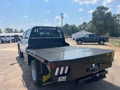 2025 Chevrolet Silverado 3500 WT