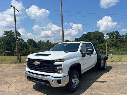 2025 Chevrolet Silverado 3500 WT