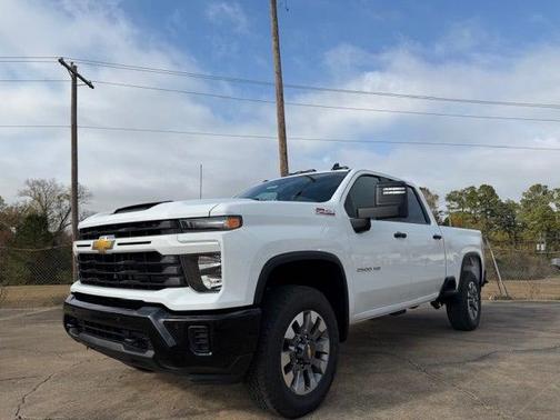 2026 Chevrolet Silverado 2500 Custom