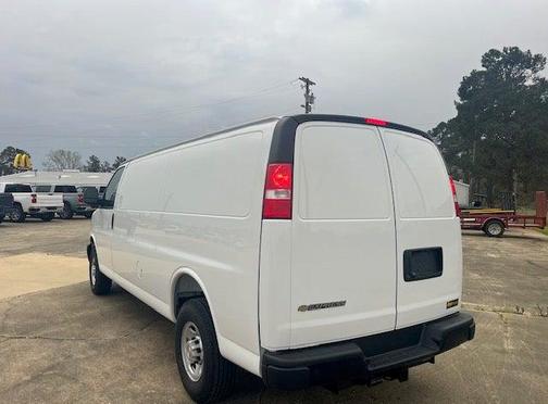 2025 Chevrolet Express 2500 RWD 2500 Extended Wheelbase WT
