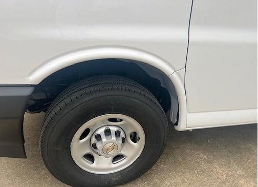 2025 Chevrolet Express 2500 RWD 2500 Extended Wheelbase WT
