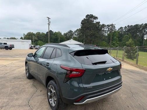 Cypress Gray 2026 Chevrolet Trax LT